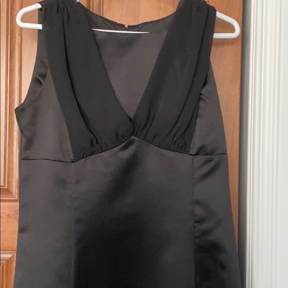 💘Elegant Black Gown💘 - Picture 3 of 3